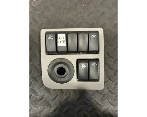 PETERBILT 567 Switch, misc 