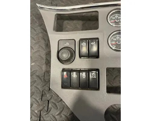 PETERBILT 567 Switch, misc 