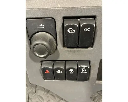 PETERBILT 567 Switch, misc 