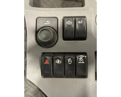 PETERBILT 567 Switch, misc 