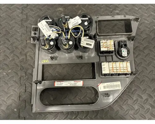 PETERBILT 567 Switch, misc 