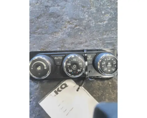 PETERBILT 567 TEMPERATURE CONTROL