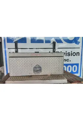 PETERBILT 567 TOOL BOX