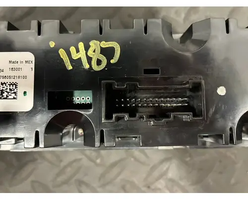PETERBILT 567 Temperature Control