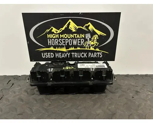 PETERBILT 567 Temperature Control
