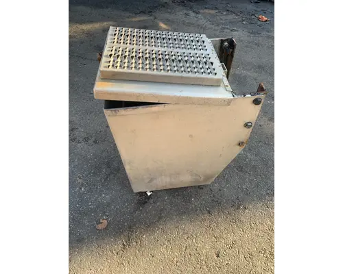 PETERBILT 567 Tool Box