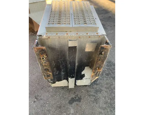 PETERBILT 567 Tool Box