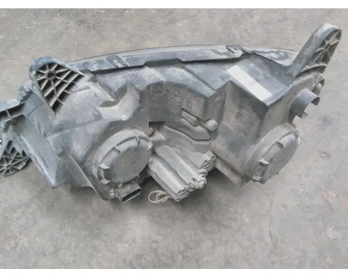 PETERBILT 579 2012-2021 HEADLAMP ASSEMBLY