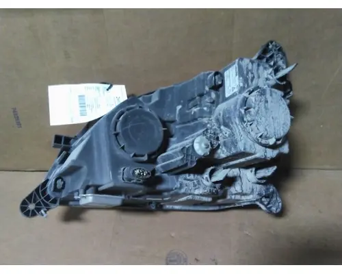 PETERBILT 579 2012-2021 HEADLAMP ASSEMBLY