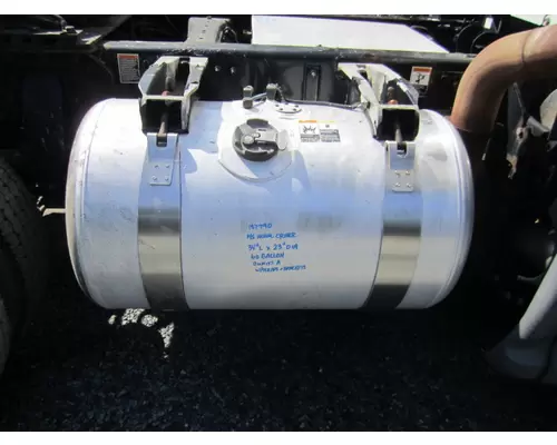 PETERBILT 579 2012-2022 FUEL TANK