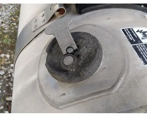 PETERBILT 579 2012-2022 FUEL TANK