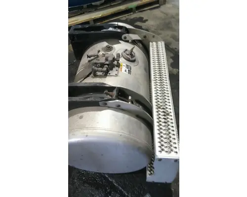PETERBILT 579 2012-2022 FUEL TANK