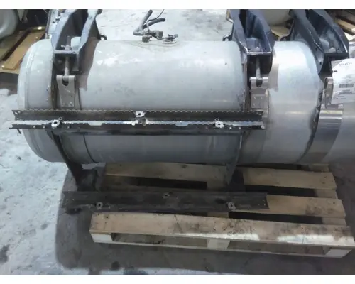 PETERBILT 579 2012-2022 FUEL TANK