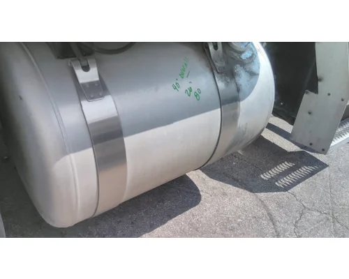 PETERBILT 579 2012-2022 FUEL TANK