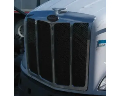 PETERBILT 579 2012-2022 GRILLE