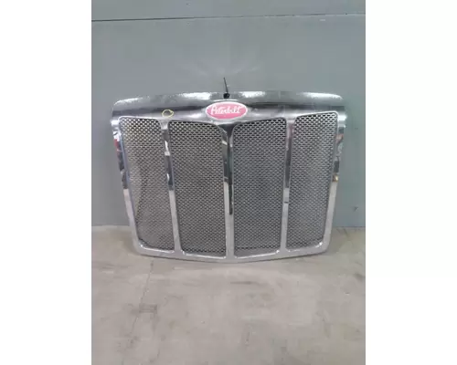 PETERBILT 579 2012-2022 GRILLE