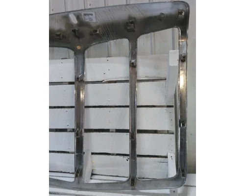 PETERBILT 579 2012-2022 GRILLE