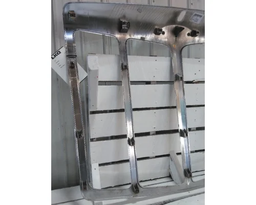 PETERBILT 579 2012-2022 GRILLE
