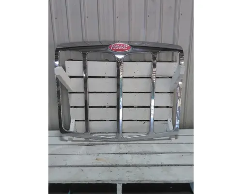 PETERBILT 579 2012-2022 GRILLE