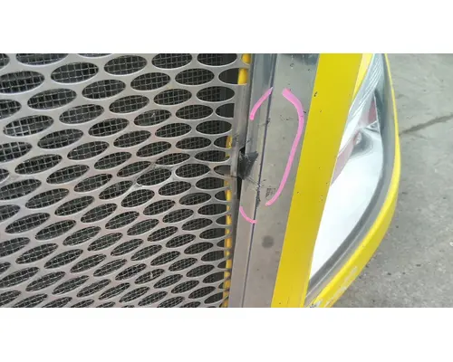 PETERBILT 579 2012-2022 GRILLE