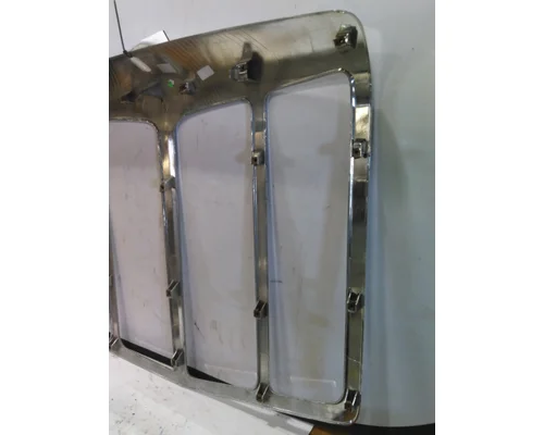PETERBILT 579 2012-2022 GRILLE