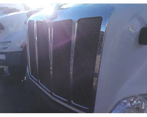 PETERBILT 579 2012-2022 HOOD