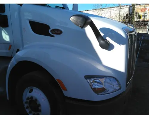 PETERBILT 579 2012-2022 HOOD