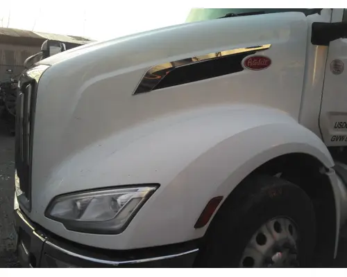 PETERBILT 579 2012-2022 HOOD