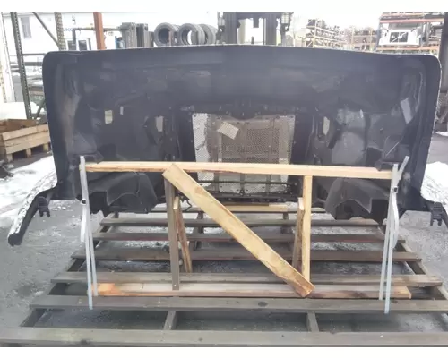 PETERBILT 579 2012-2022 HOOD