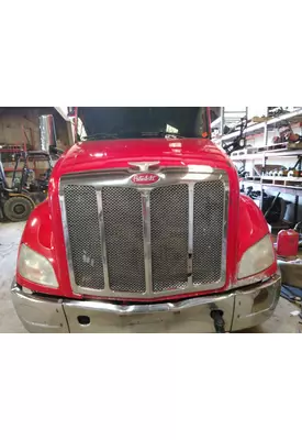 PETERBILT 579 2012-2022 HOOD