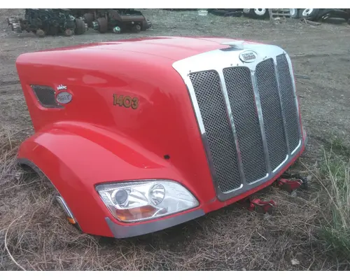 PETERBILT 579 2012-2022 HOOD