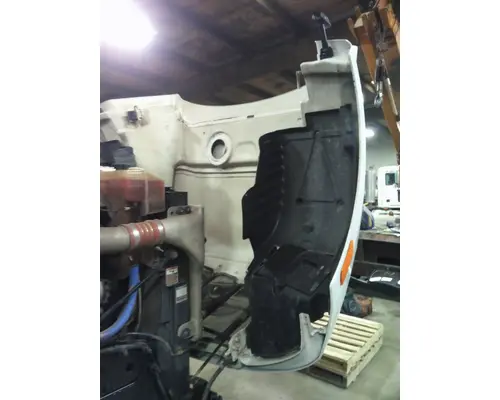 PETERBILT 579 2012-2022 HOOD