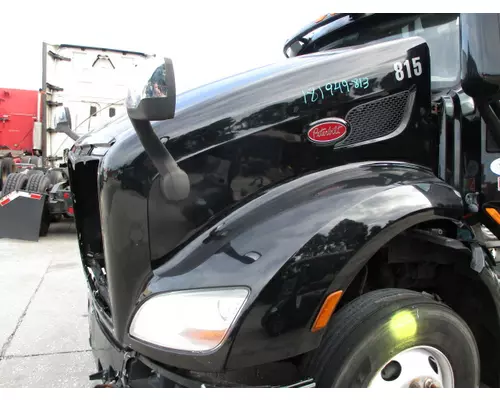 PETERBILT 579 2012-2022 HOOD