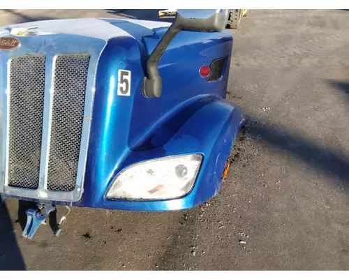 PETERBILT 579 2012-2022 HOOD