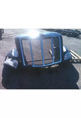 PETERBILT 579 2012-2022 HOOD