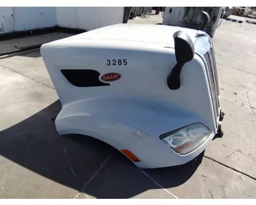 PETERBILT 579 2012-2022 HOOD