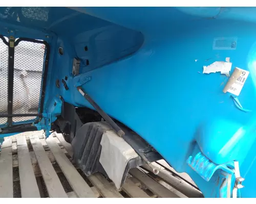 PETERBILT 579 2012-2022 HOOD