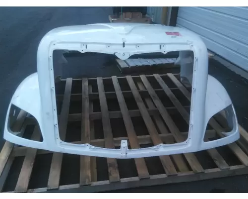 PETERBILT 579 2012-2022 HOOD