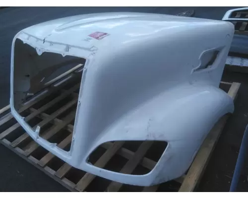 PETERBILT 579 2012-2022 HOOD