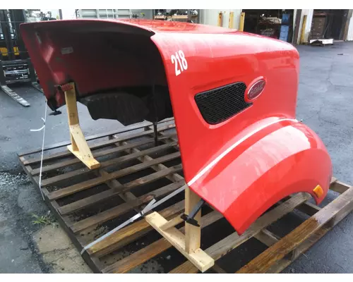 PETERBILT 579 2012-2022 HOOD