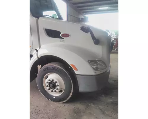 PETERBILT 579 2012-2022 HOOD
