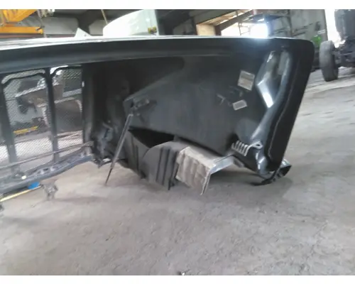 PETERBILT 579 2012-2022 HOOD