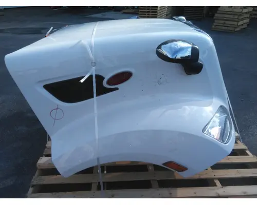PETERBILT 579 2012-2022 HOOD