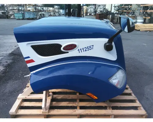 PETERBILT 579 2012-2022 HOOD