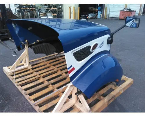 PETERBILT 579 2012-2022 HOOD