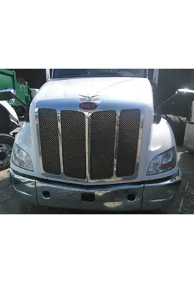 PETERBILT 579 2012-2022 HOOD