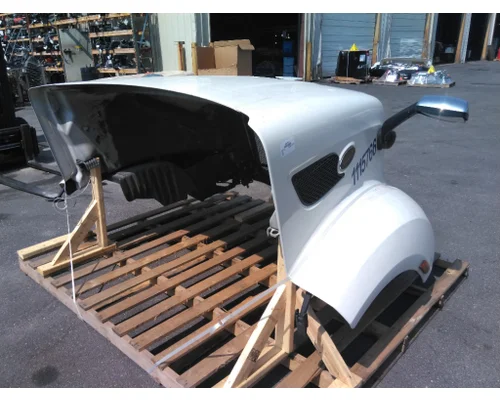 PETERBILT 579 2012-2022 HOOD