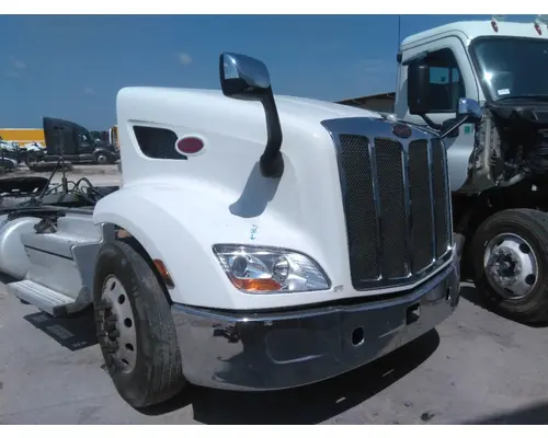 PETERBILT 579 2012-2022 HOOD