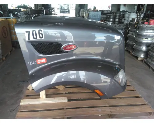PETERBILT 579 2012-2022 HOOD