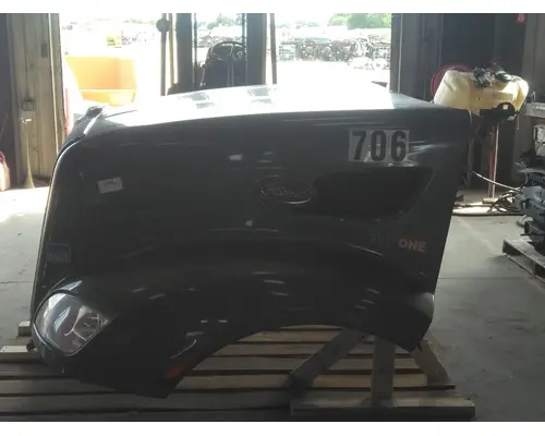 PETERBILT 579 2012-2022 HOOD